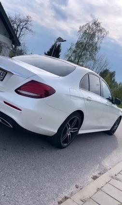 Mercedes-Benz Klasa E cena 140000 przebieg: 133000, rok produkcji 2018 z Łódź małe 137